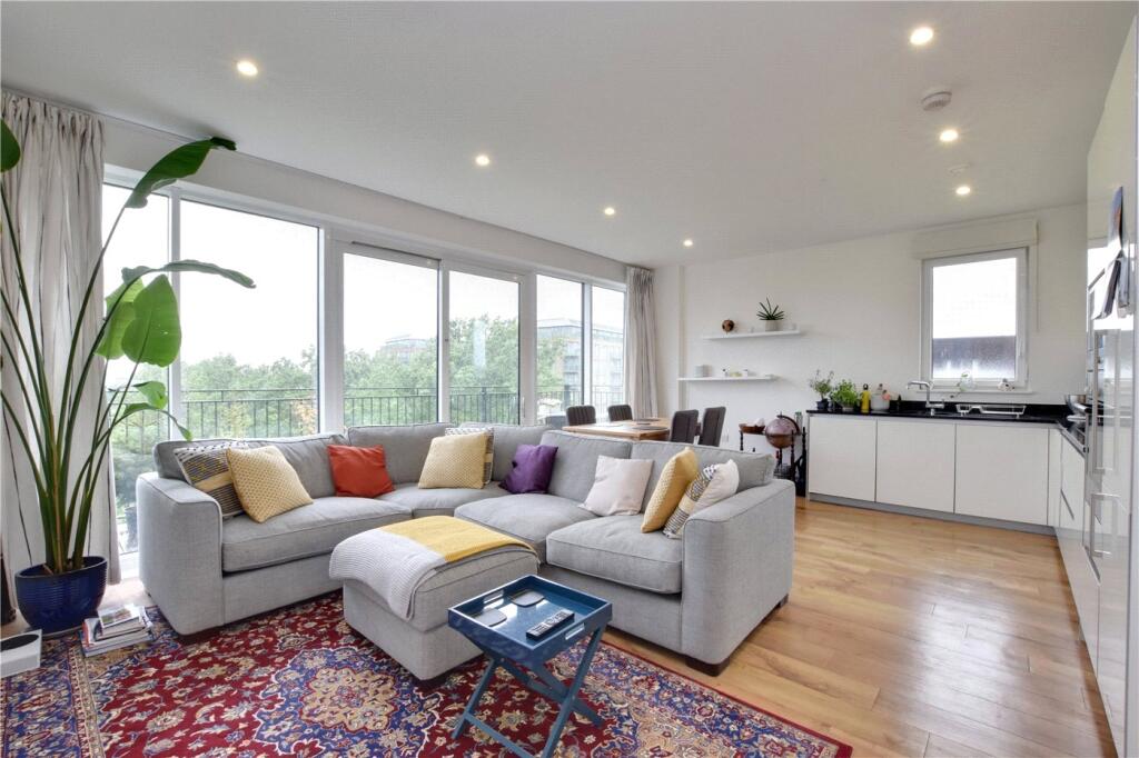 Main image of property: Campbell Court, 35 Meadowside, Eltham, London, SE9
