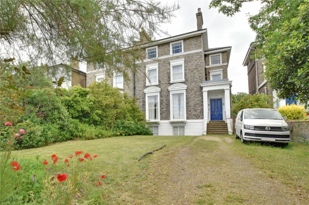 3 bedroom apartment for sale in Vanbrugh Terrace, Blackheath, London, SE3