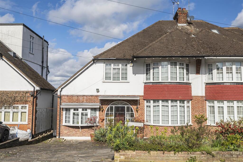 Main image of property: Heddon Court Avenue, Cockfosters, EN4