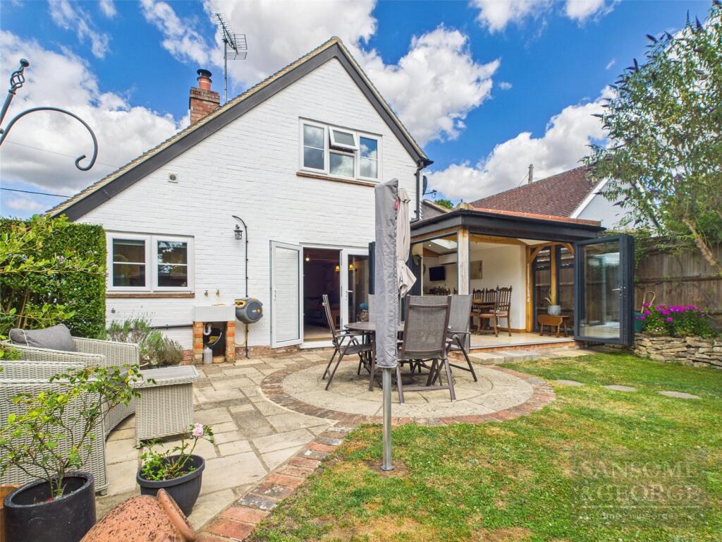 Main image of property: West Street, Tadley, Hampshire, RG26