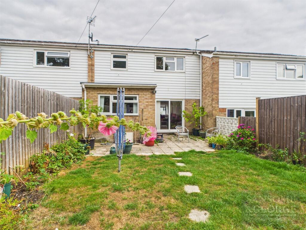 Main image of property: Reynards Close, Tadley, Hampshire, RG26