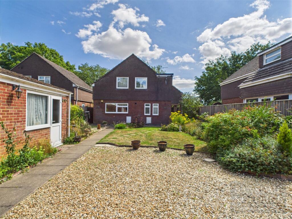 Main image of property: Droxford Crescent, Tadley, Hampshire, RG26