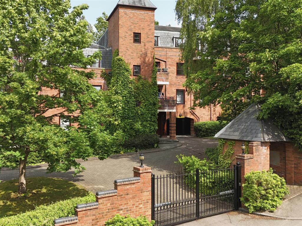 Main image of property: Roxborough Park, Harrow on the Hill