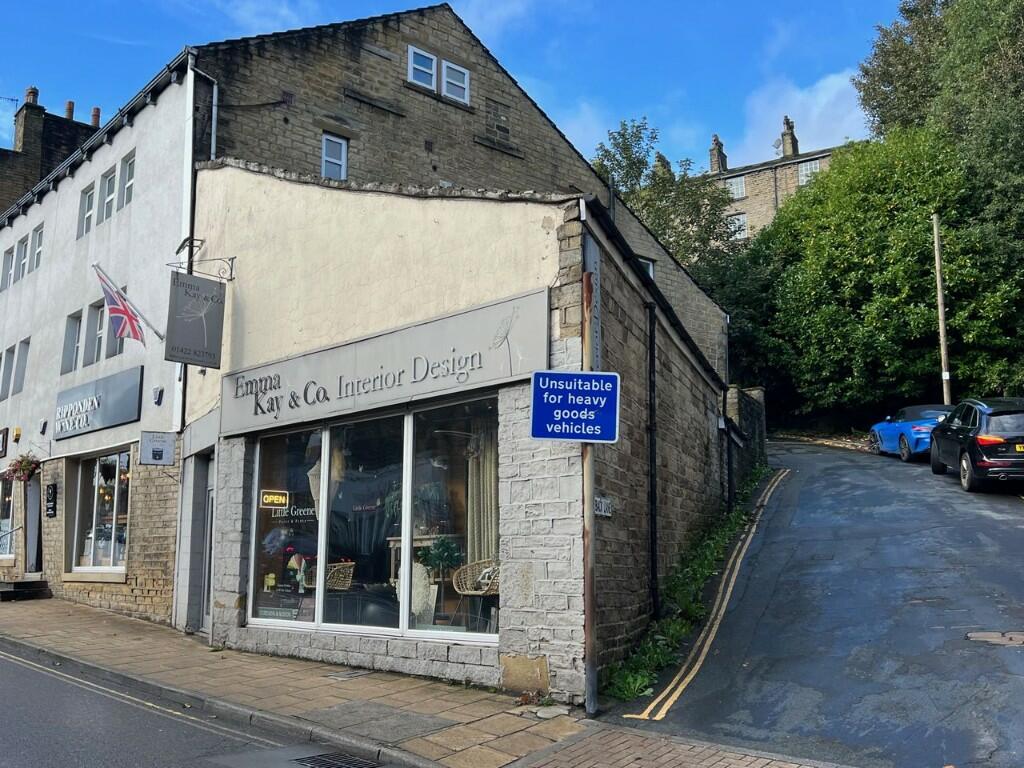 Shop for sale in 236 Halifax Road, Ripponden, West Yorkshire, HX6 4BG, HX6