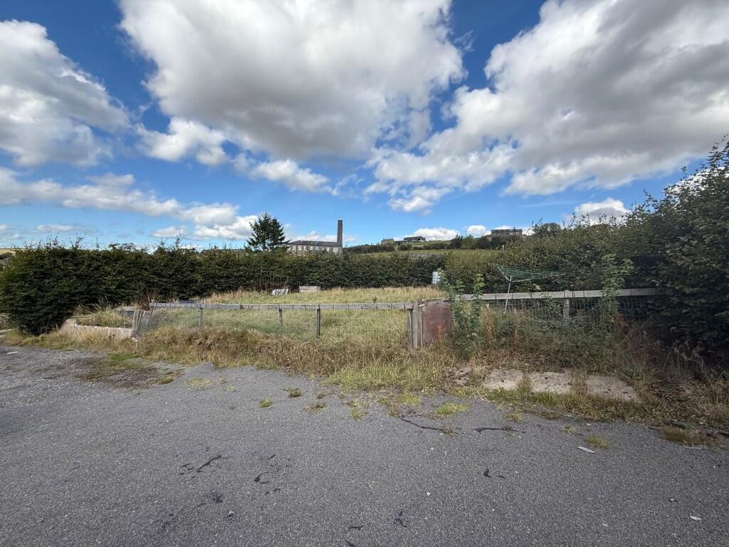 Main image of property: Allotment/Storage unit, Old Lane, Pecket Well, Hebden Bridge, HX7 8QY