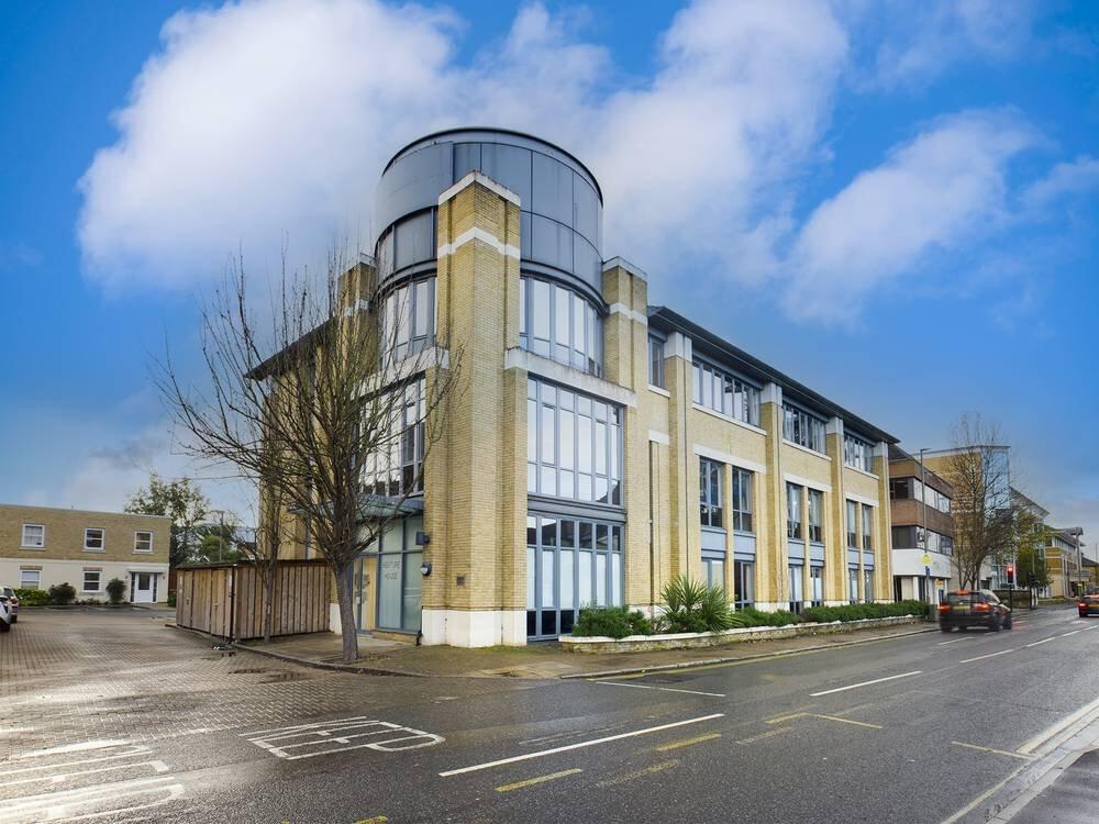 Main image of property: London Road, Staines-upon-Thames, Surrey, TW18