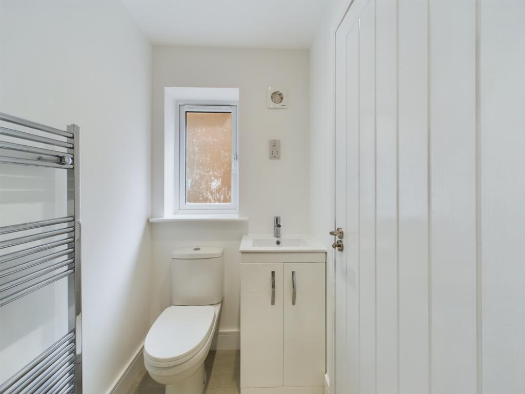 Additional property image - 4 Bell Road, Coalpit Heath, Bristol