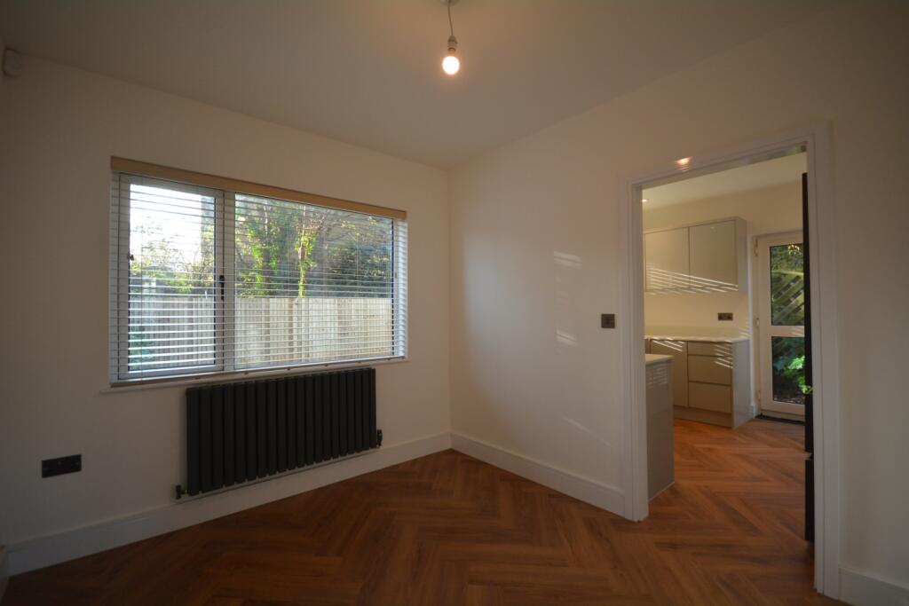 Additional property image - Streamleaze, Thornbury, BS35
