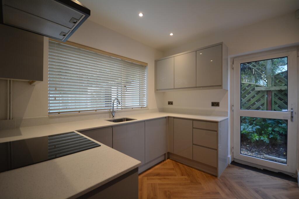 Additional property image - Streamleaze, Thornbury, BS35