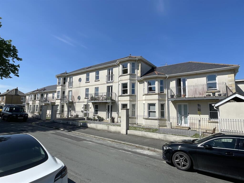 Main image of property: 15 Ridge Park Road, Plymouth