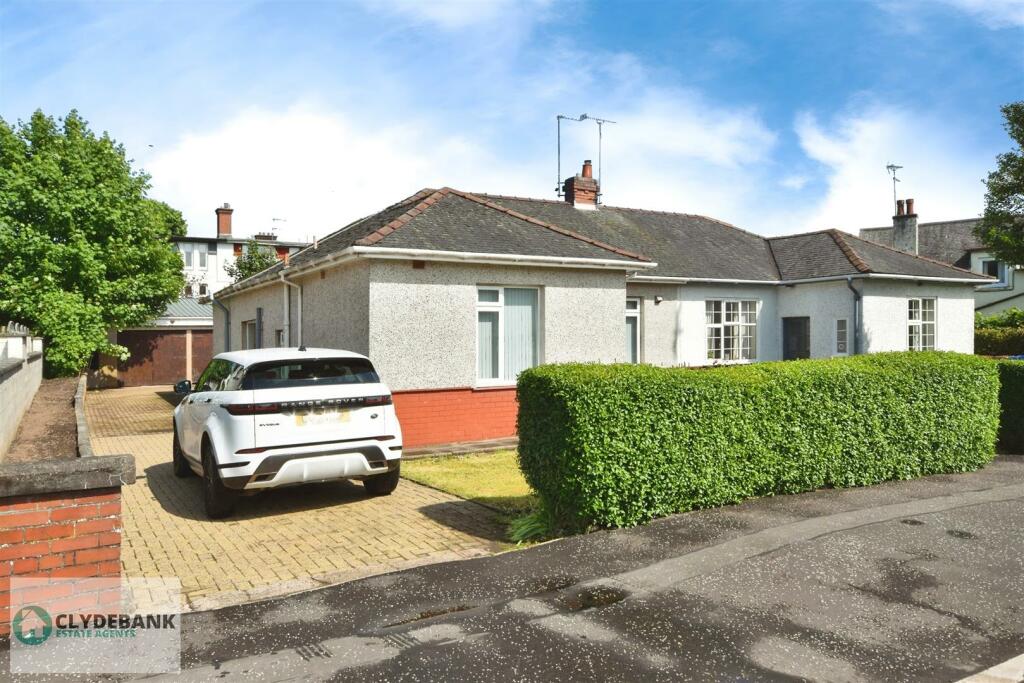 3 bedroom semidetached bungalow for sale in Park Road, Clydebank, G81