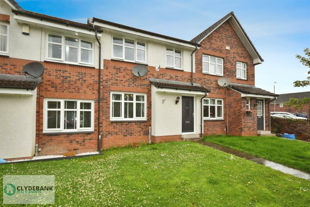 3 bedroom terraced house for sale in Whiteford Avenue, Dumbarton, G82