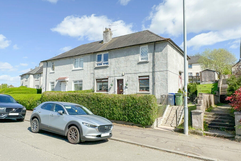 2 bedroom flat for sale in Duntocher Road, Clydebank, G81