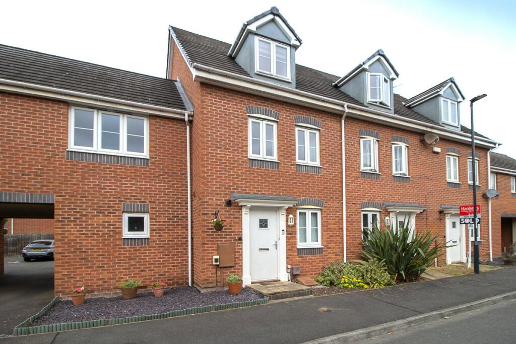 3 bedroom town house for sale in Panama Circle, City Point, Derby, DE24
