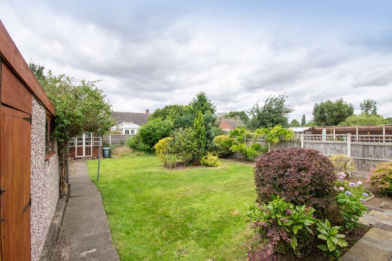 2 bedroom detached bungalow for sale in Lindon Drive, Alvaston, DE24