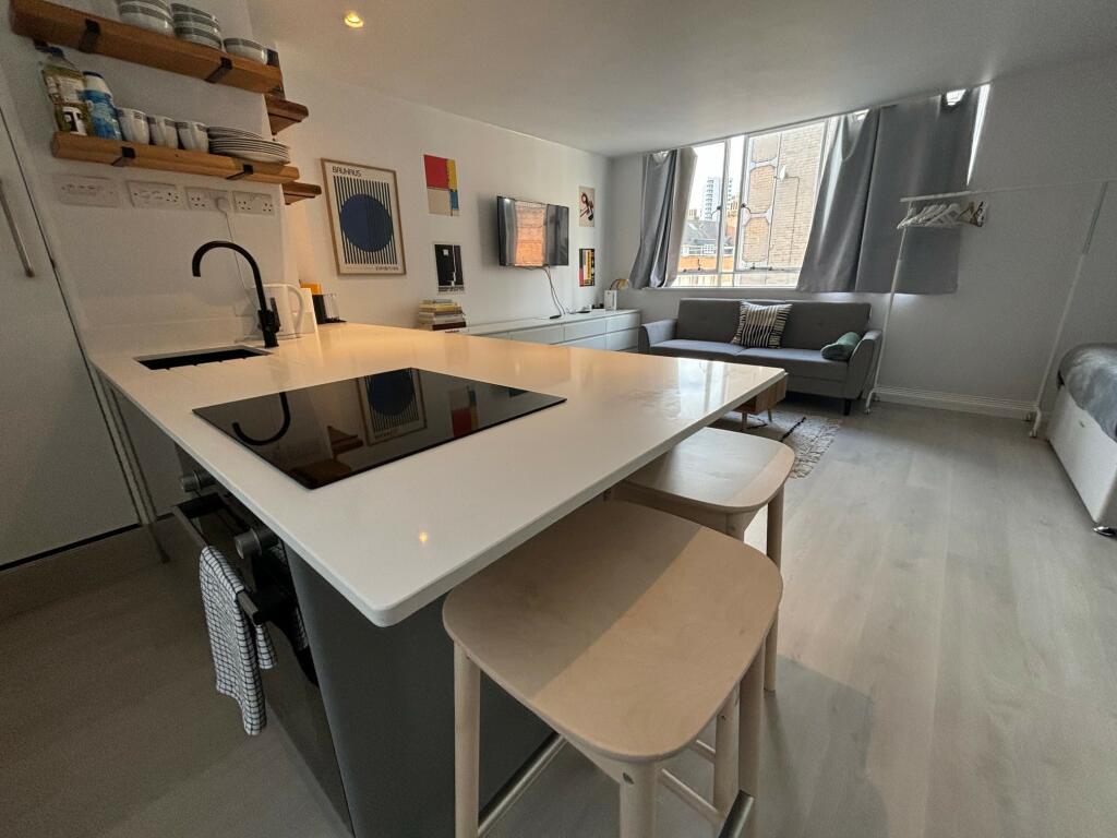 Additional property image - Sun House, Bennetts Hill