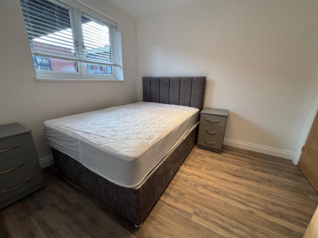Additional property image - The Mint