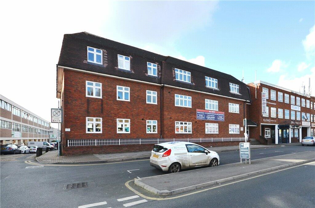 2 bedroom apartment for sale in Field End Road, Eastcote, Middlesex, HA4
