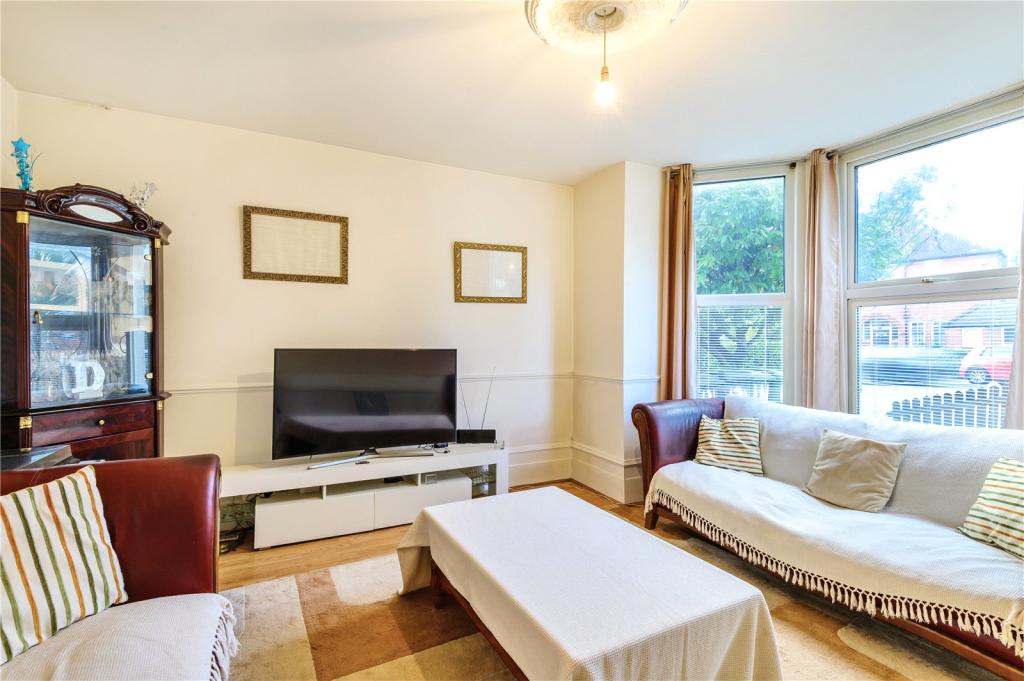 2 bedroom flat for sale in Mayow Road, London, SE26