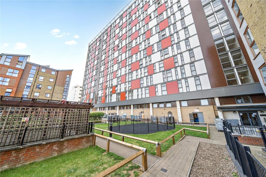 Main image of property: London Road, Croydon, CR0