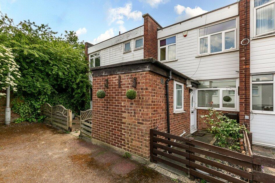 Main image of property: Lambscroft Avenue, London, SE9