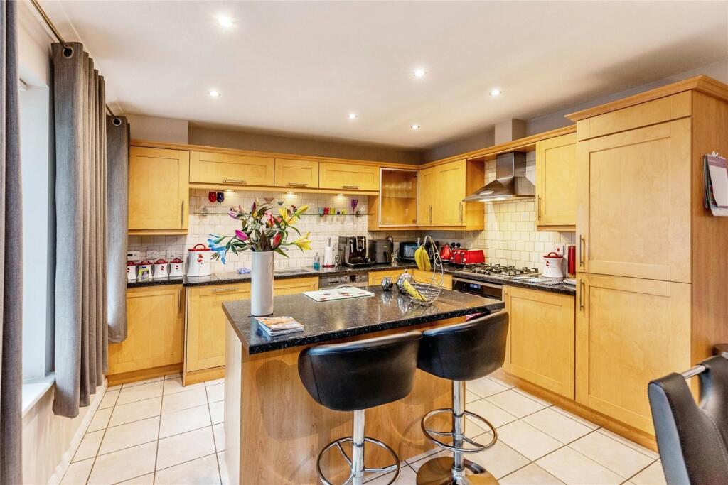 Additional property image - Watch House Place, BRISTOL, Avon, BS20
