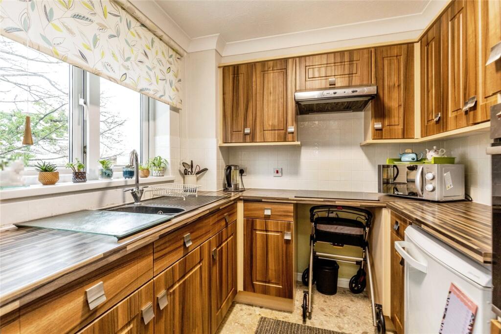 Additional property image - Harbour Road, Portishead, Bristol, Somerset, BS20