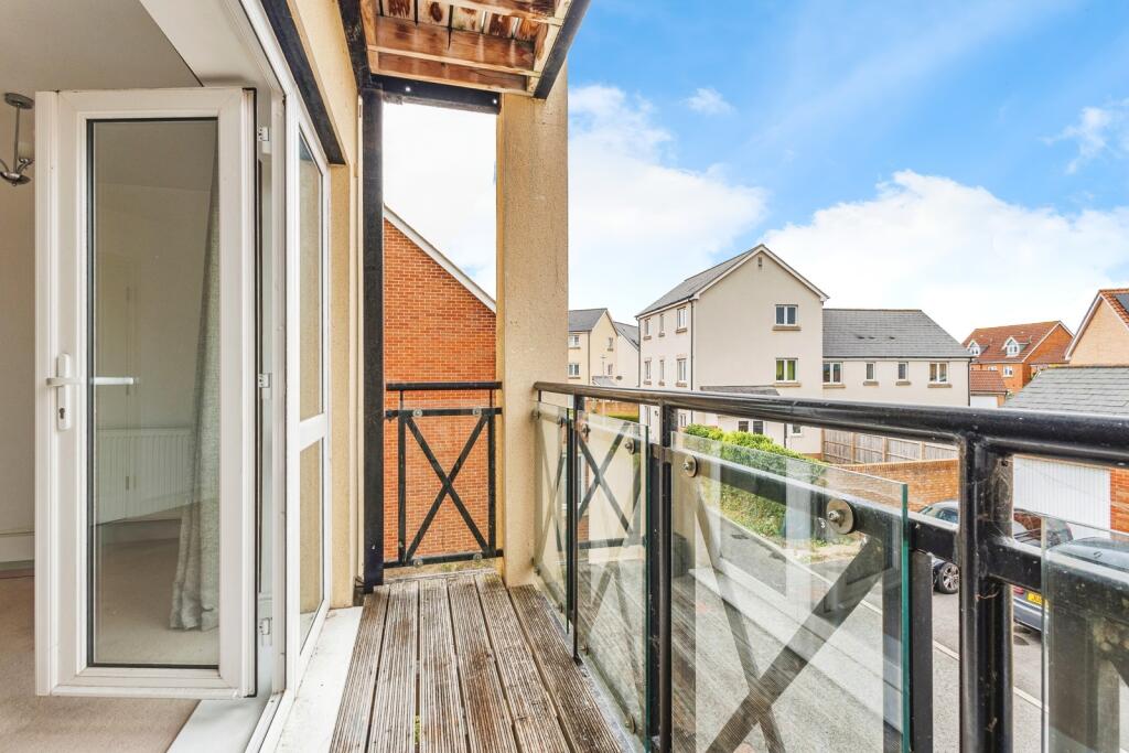 Main image of property: Wagtail Crescent, Portishead, Bristol, Somerset, BS20