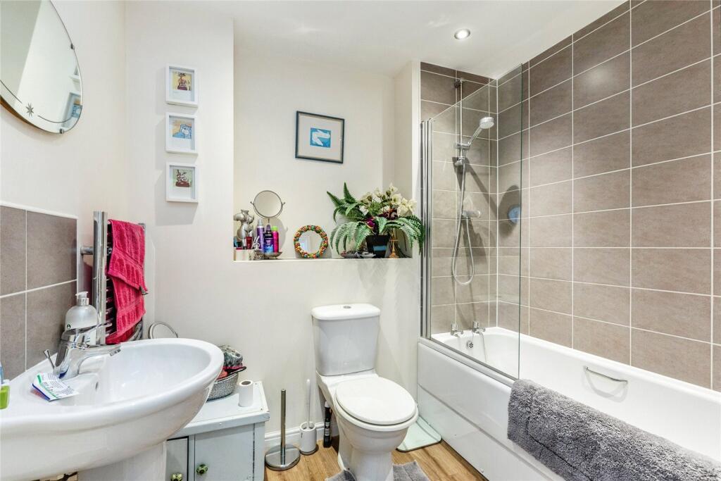 Additional property image - Newfoundland Way, Portishead, Bristol, Somerset, BS20