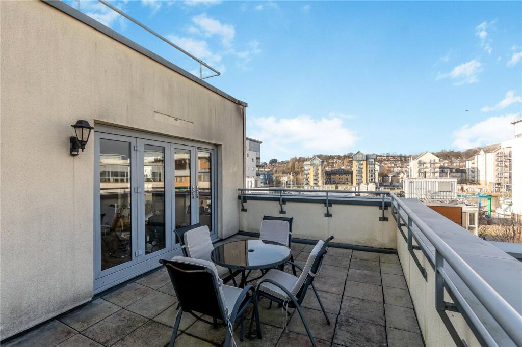 Additional property image - Newfoundland Way, Portishead, Bristol, Somerset, BS20