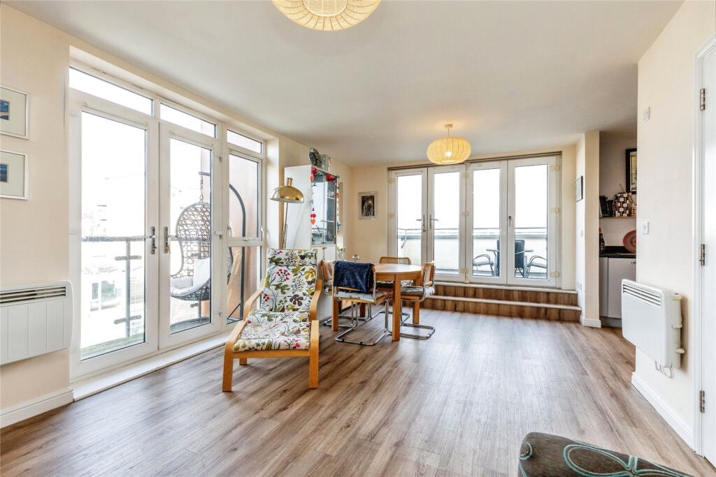Additional property image - Newfoundland Way, Portishead, Bristol, Somerset, BS20