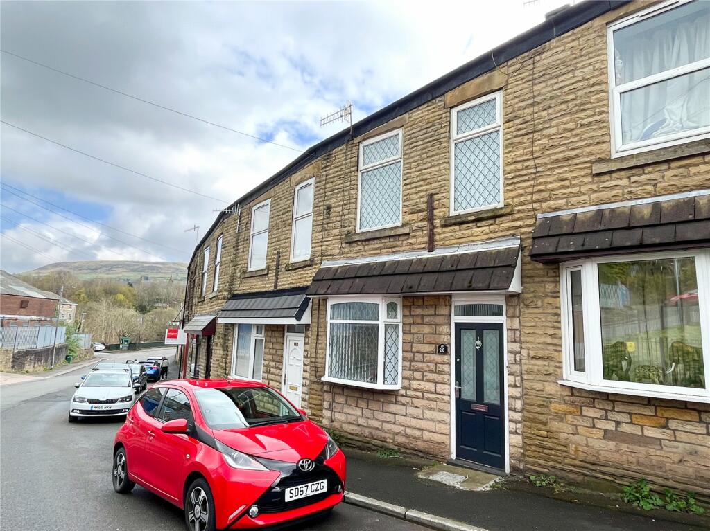 3 bedroom terraced house for sale in Waggon Road, Mossley, OL5