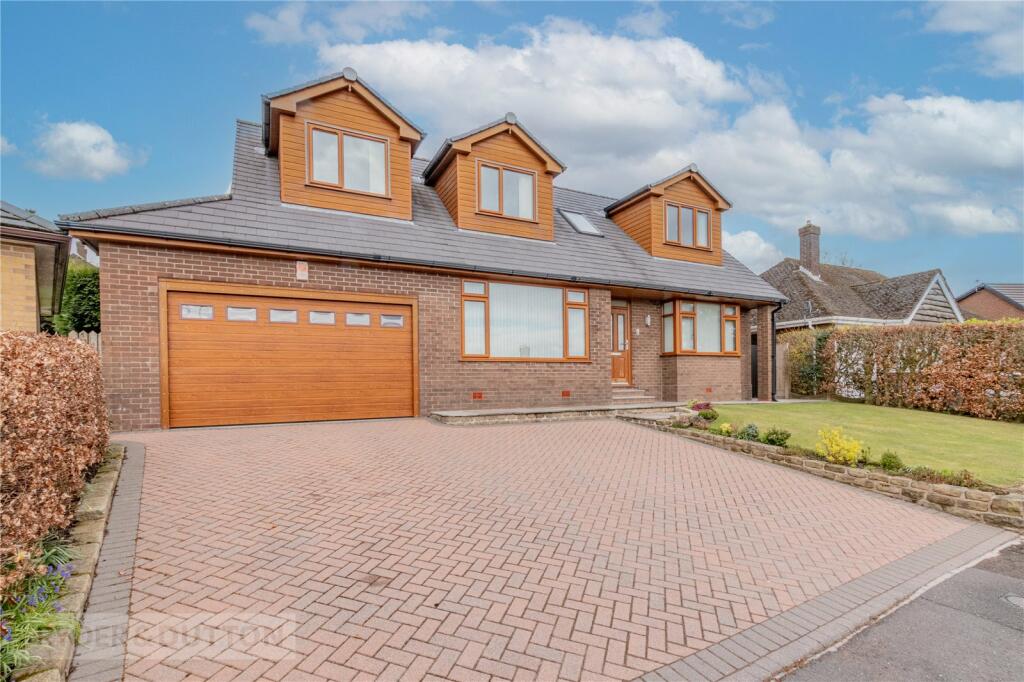 5 bedroom detached house for sale in Burnedge Fold Road, Grasscroft
