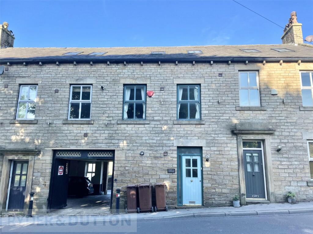 2 bedroom apartment for rent in Ripponden Road, Denshaw, Oldham