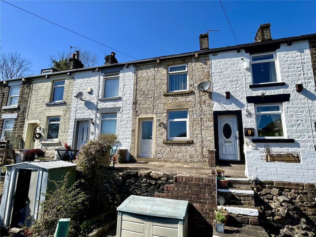 Main image of property: Higher Newtons, Mossley, OL5