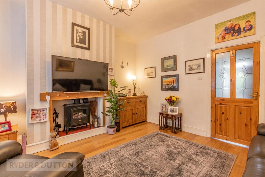 2 bedroom terraced house