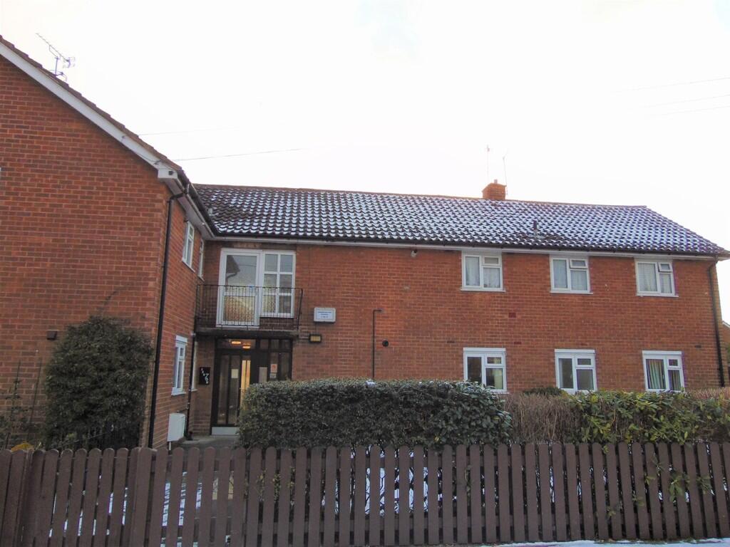 Main image of property: Gainsborough Rd, Upton, Wirral