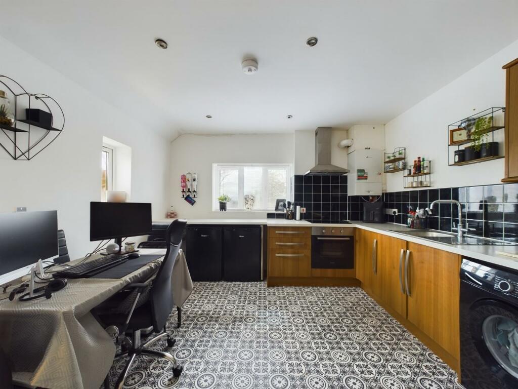 1 bedroom flat for sale in Britannia Road, Kingswood, Bristol, BS15