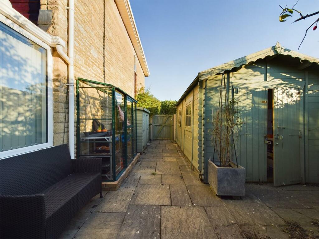 Additional property image - Selworthy, Kingswood, Bristol