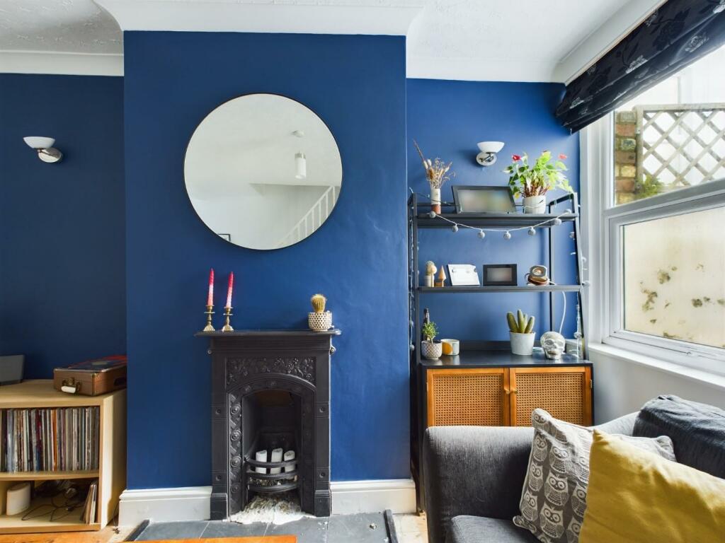 Additional property image - Newbridge Road, Bristol