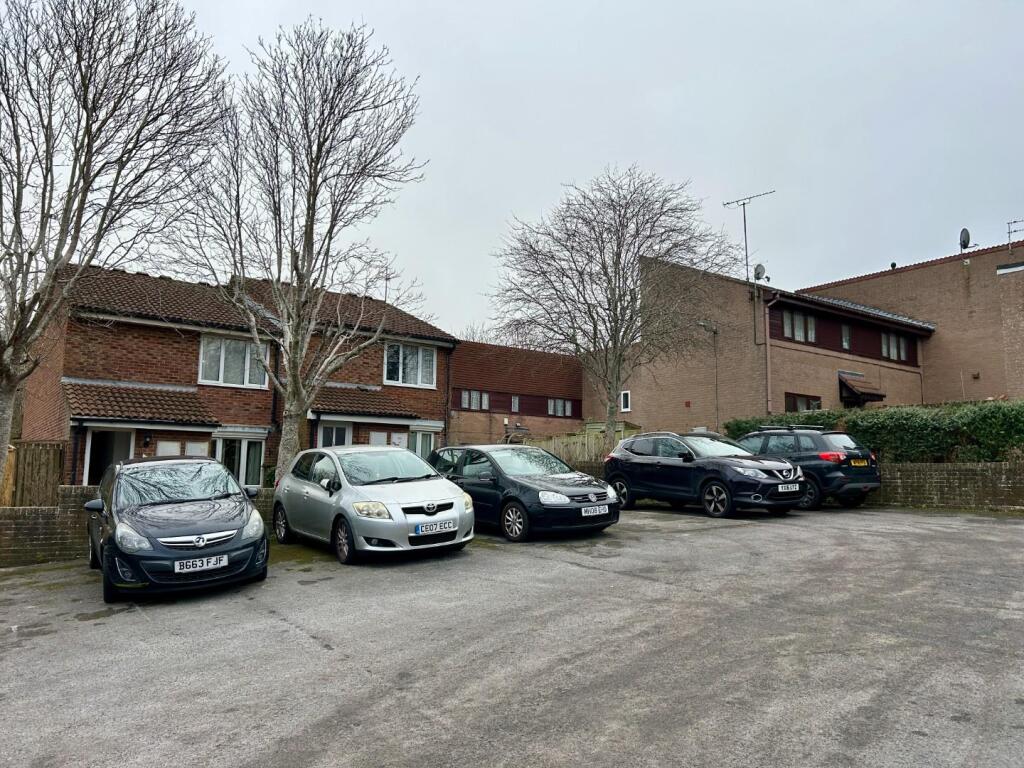 Additional property image - Holly Close, Speedwell, Bristol