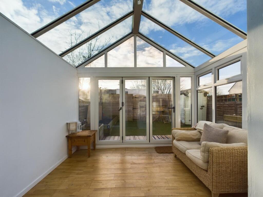 Additional property image - Lapwing Gardens, Stapleton, Bristol