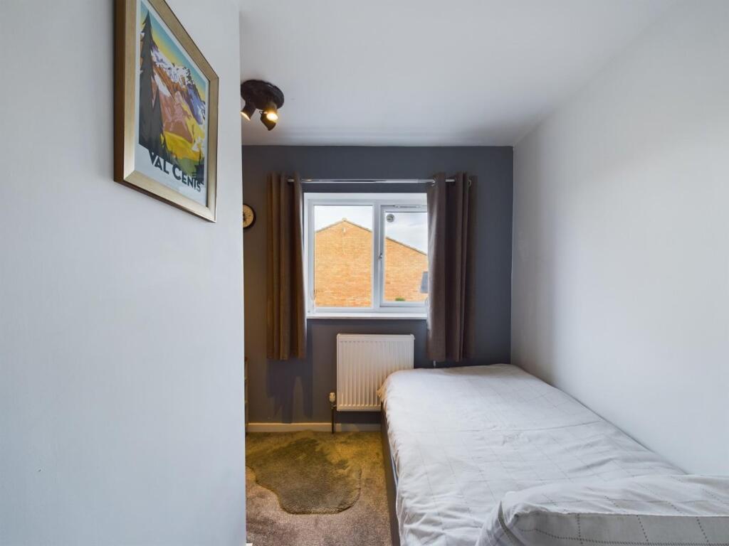 Additional property image - Lapwing Gardens, Stapleton, Bristol