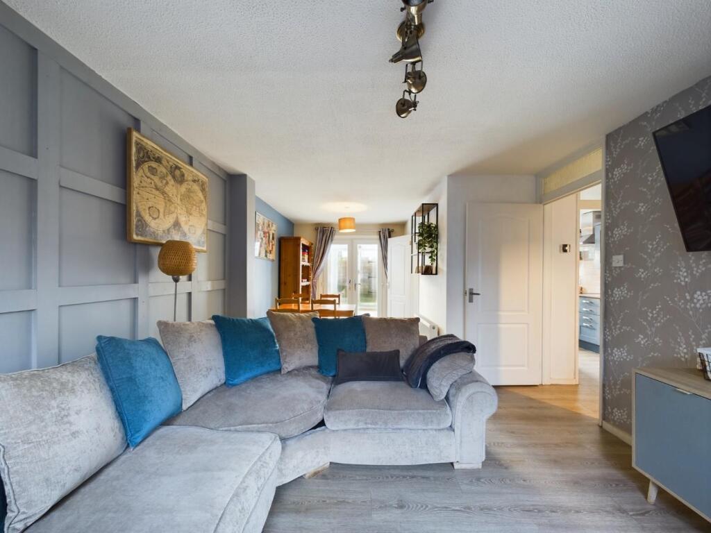 Additional property image - Lapwing Gardens, Stapleton, Bristol