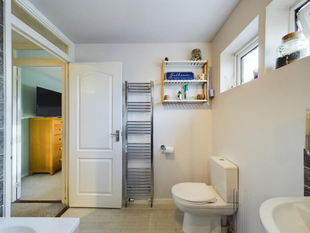 Additional property image - Lapwing Gardens, Stapleton, Bristol