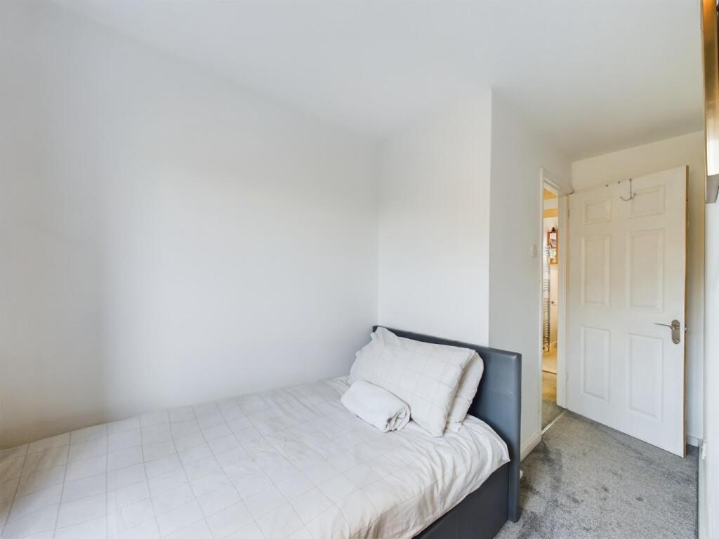 Additional property image - Lapwing Gardens, Stapleton, Bristol