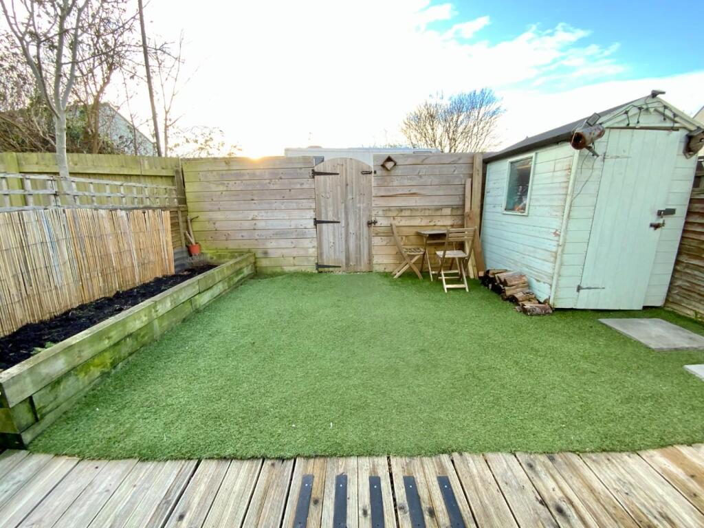 Additional property image - Lapwing Gardens, Stapleton, Bristol