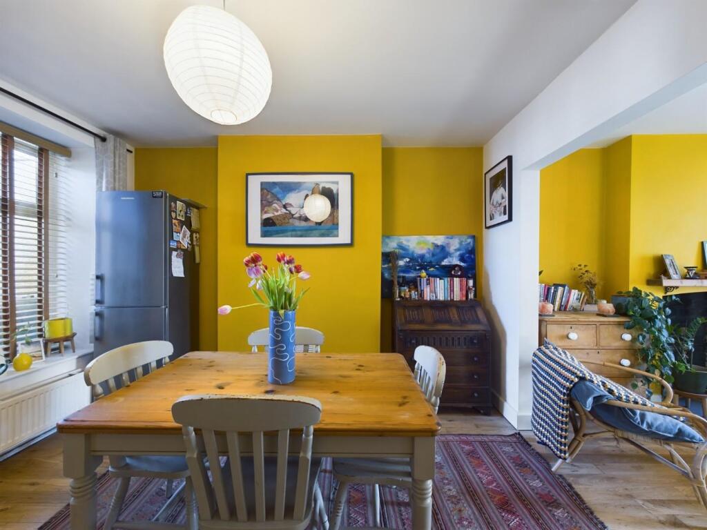 Additional property image - Cross Street, Bristol