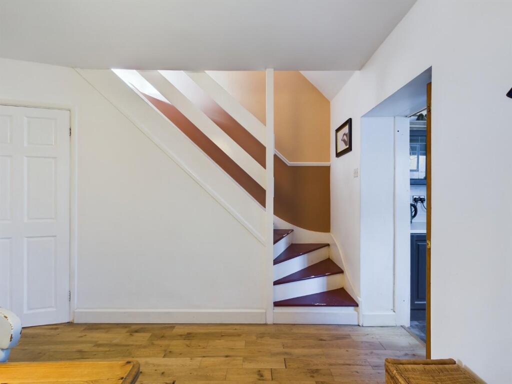Additional property image - Cross Street, Bristol