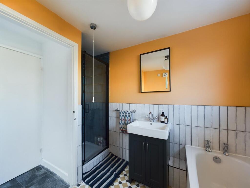 Additional property image - Cross Street, Bristol